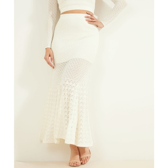 Elegant White Lace Maxi Skirt and long Sleeve matching top - Picture 5 of 6
